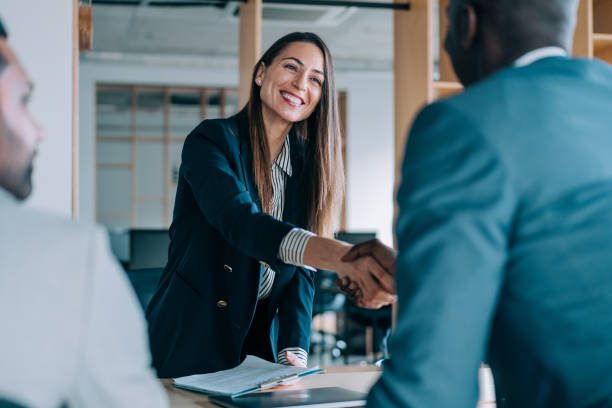 comment trouver du travail après ses études