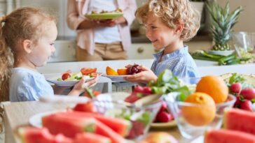 découvrez les aliments essentiels pour lutter contre le déclin cognitif et stimuler votre mémoire. apprenez quelle alimentation adopter pour préserver vos capacités intellectuelles et favoriser une meilleure santé cérébrale.